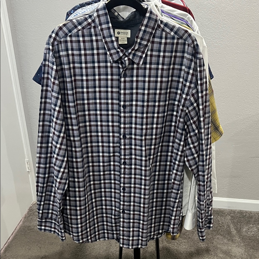 Haggar Blue and White Checkered Button-Down Shirt
